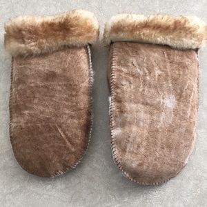 Other - Suede Faux Fur Lined Mittens, Large Other - Suede Faux Fur Lined Mittens, Large